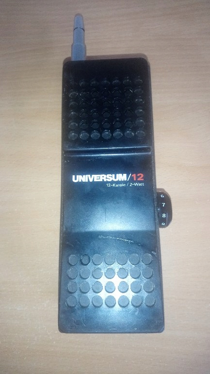 Universum HF13/12