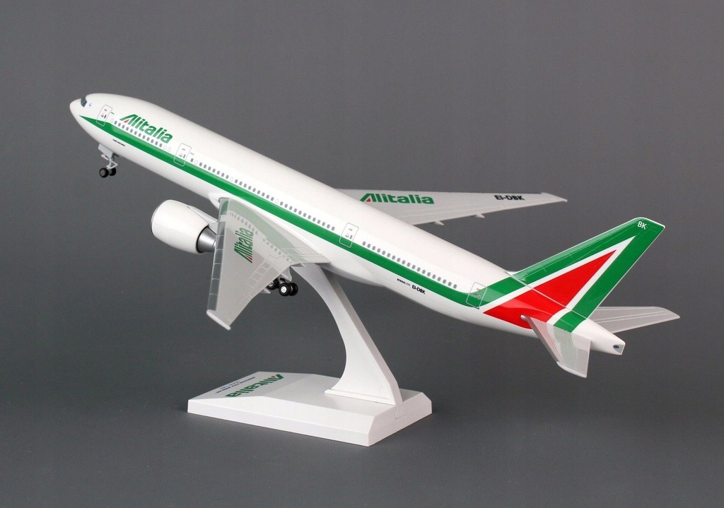 Купить Модель самолета Боинг 777-200 Alitalia 1:200: отзывы, фото, характеристики в интерне-магазине Aredi.ru