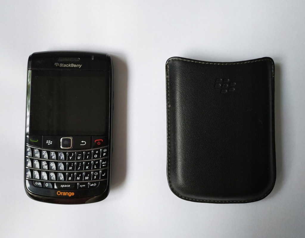 Telefon BlackBerry Bold 9780 Czarny + Etui