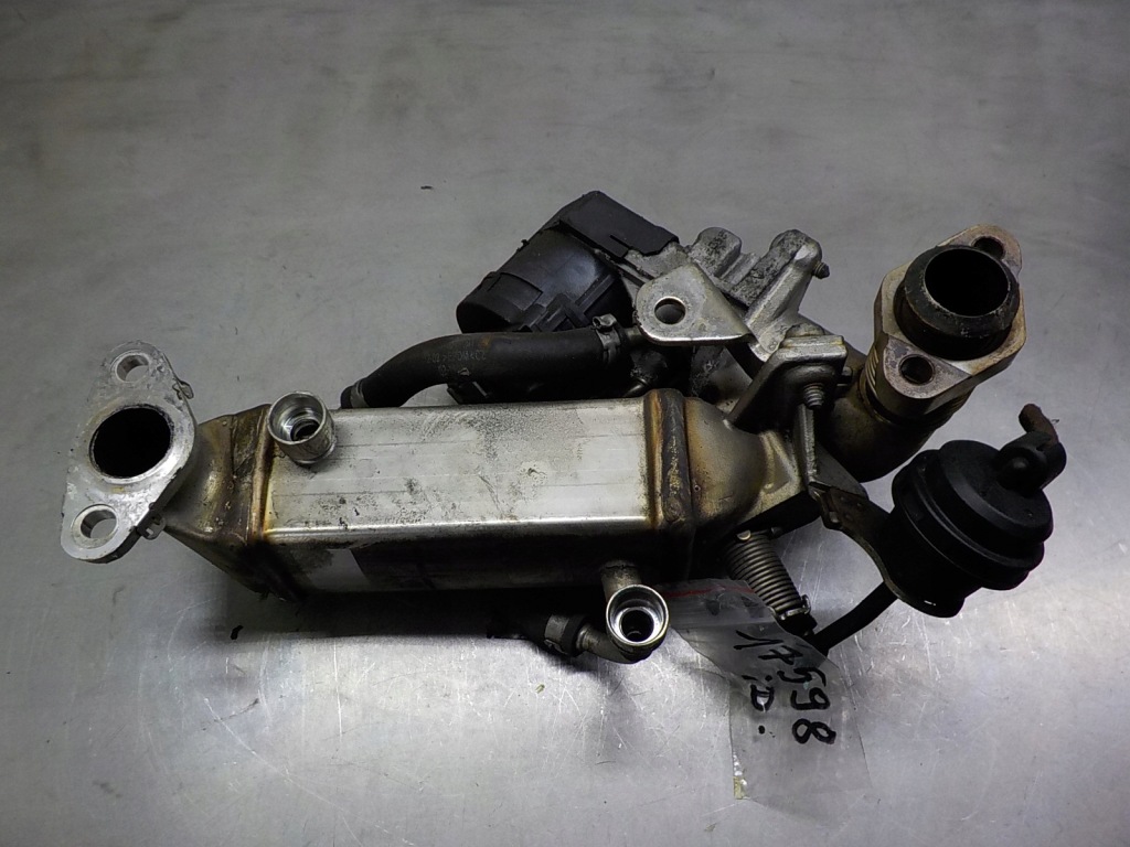 BMW 5 E60 3.0D ZAWÓR EGR 7810871-02 - 13183605117 - oficjalne archiwum ...