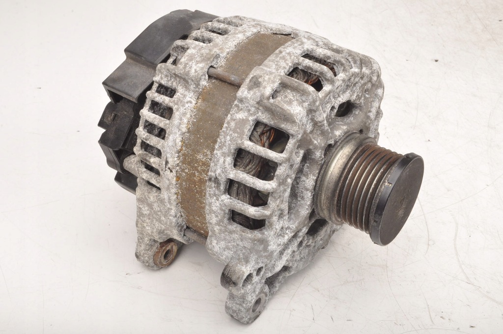 AUDI A4 B8 2.0 TDI 136 KM ALTERNATOR 03L903017E 12645549910