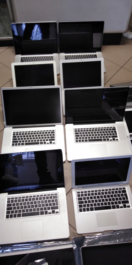 MACBOOK PRO 8SZTUK PLUS MATRYCE PLUS RAM PRO