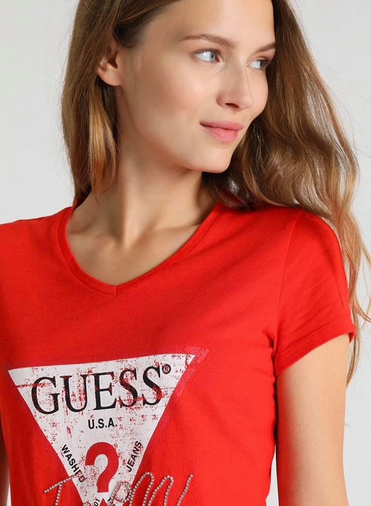 GUESS ICON- T-shirt DAMSKI z nadrukiem CZERWONY XS