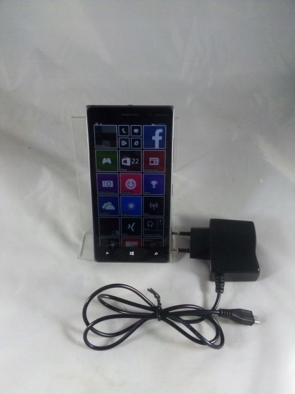 NOKIA LUMIA RM-984