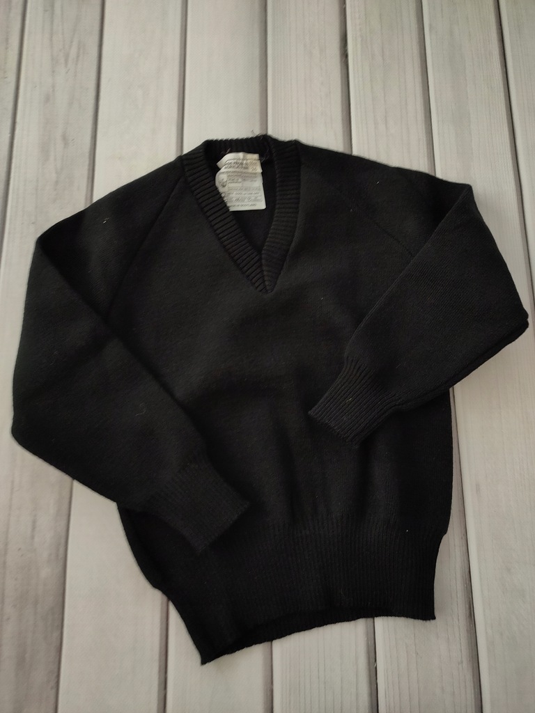 Sweterek dla chłopca r. 116