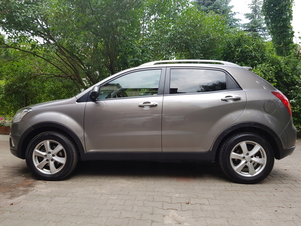 SSANGYONG KORANDO (CK) 2.0 e-XDi 4WD 150 KM