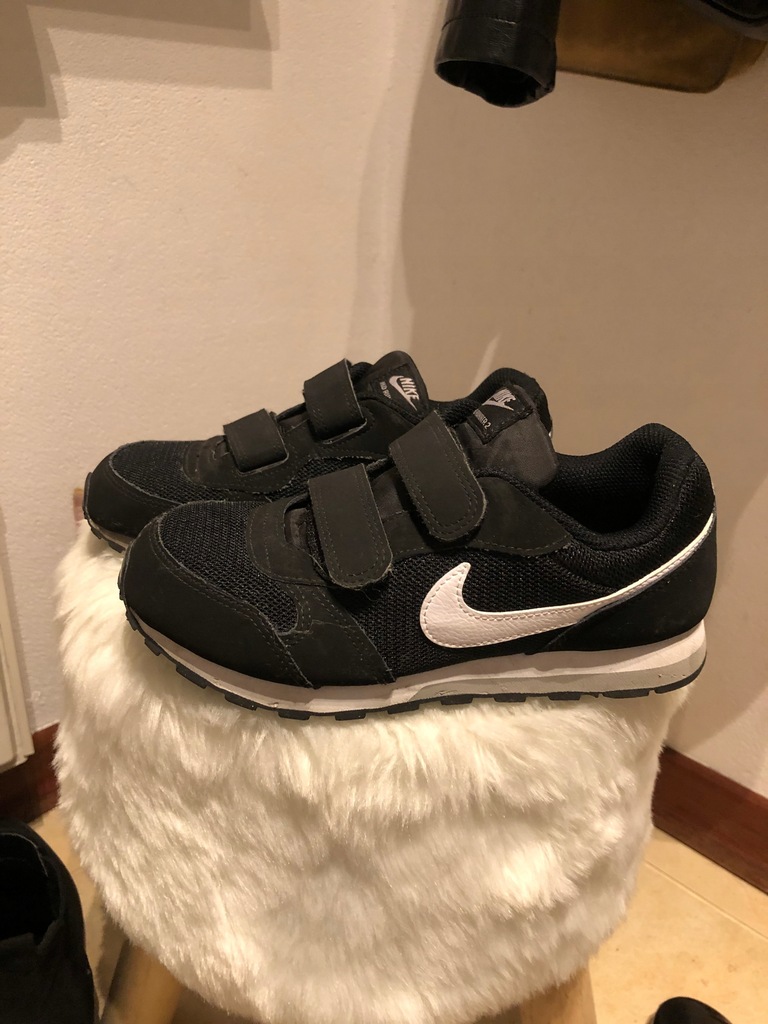 Adidasy buty sportowe NIKE rozm. 33 dł. wkł. 20,5