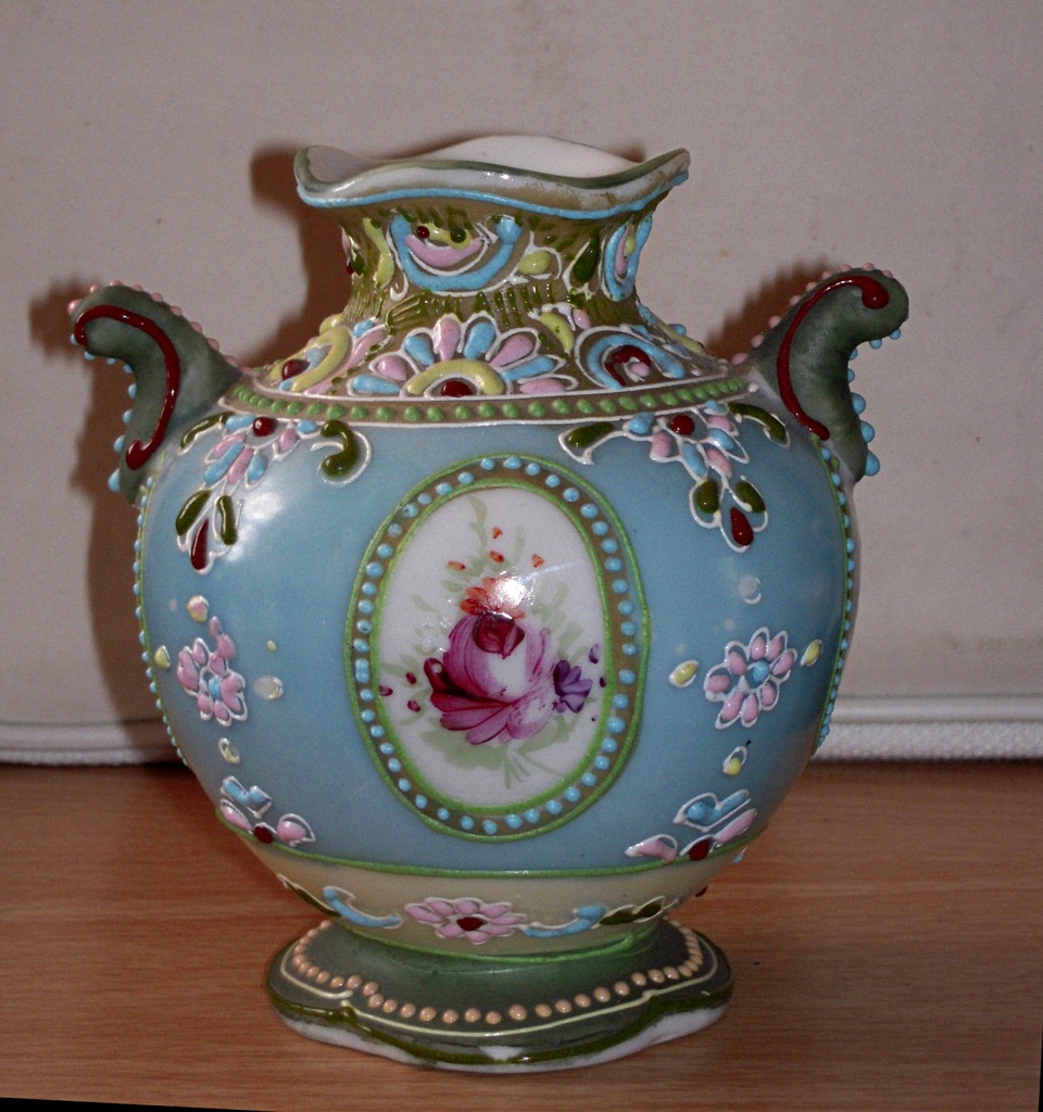 dzbanuszek porcelana