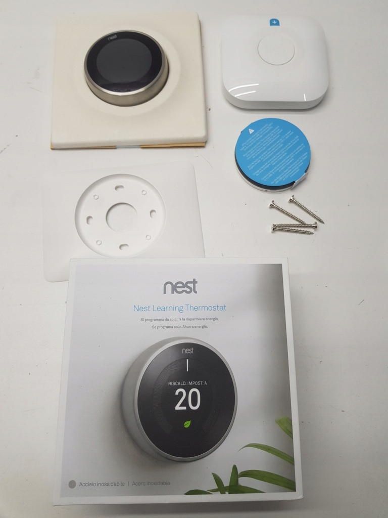 TERMOSTAT NEST T3028IT 3 GENERACJI SAMOUCZĄCY SIĘ