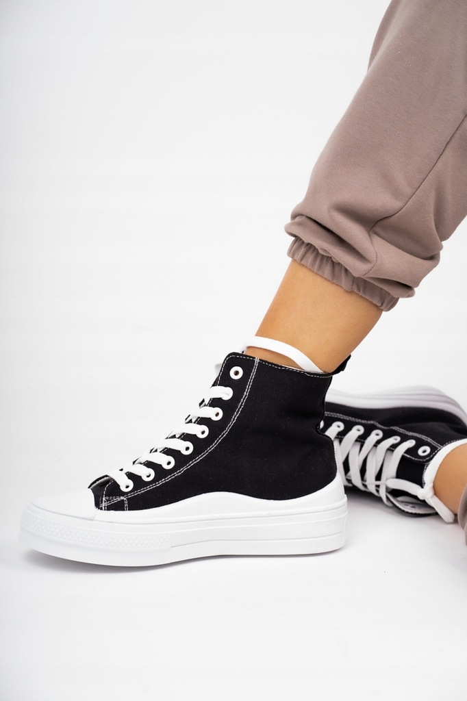 Купить Черные удлиненные женские кроссовки, кроссовки 39: отзывы, фото, характеристики в интерне-магазине Aredi.ru
