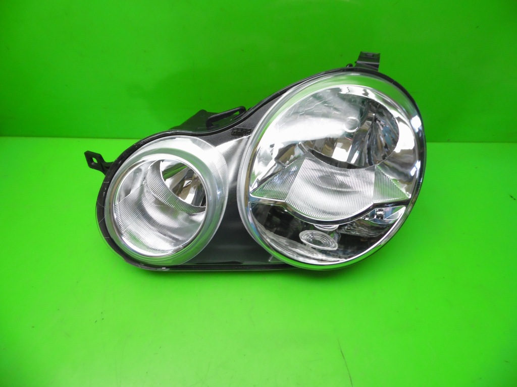 REFLEKTOR LAMPA PRZÓD LEWA VW POLO IV 9N 0105