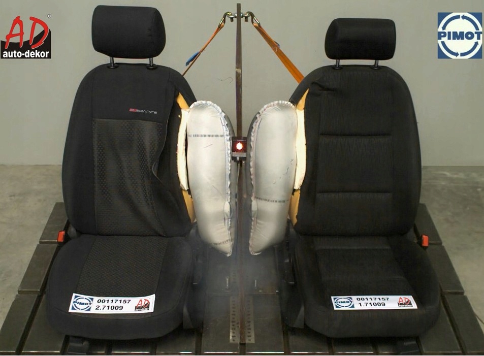 POKROWCE na siedzenia przód TOYOTA Celica Corolla