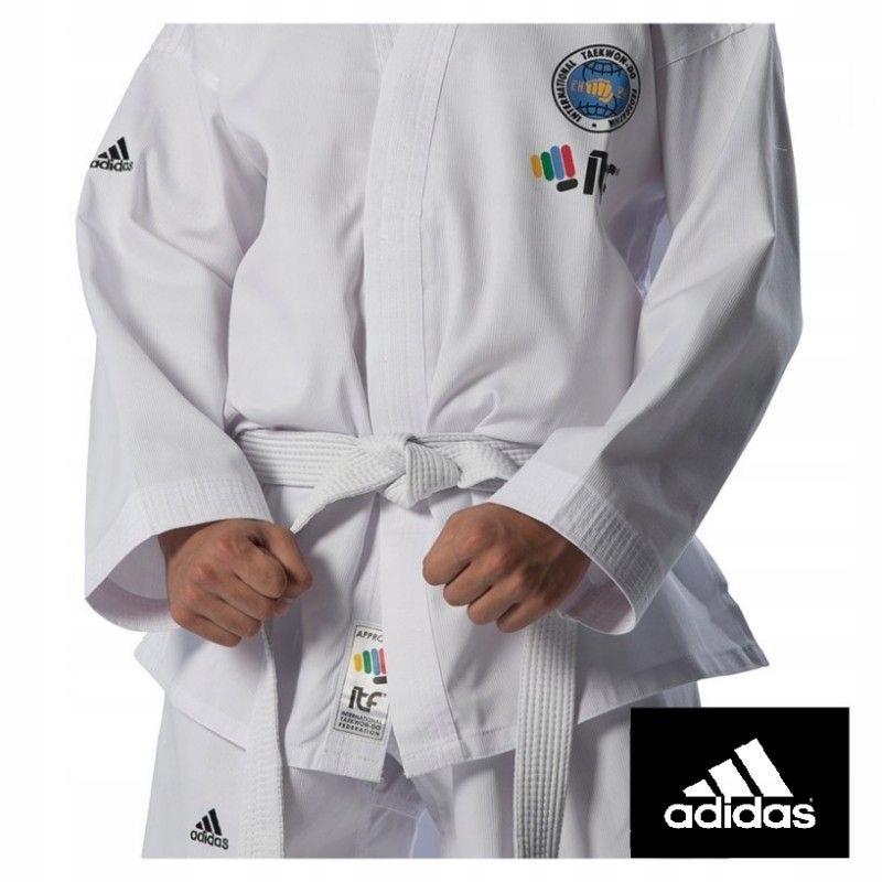 Добок для тхэквондо itf. Добок adidas ITF. Кимоно Taekwondo ITF. Добок тхэквандо ИТФ адидас.