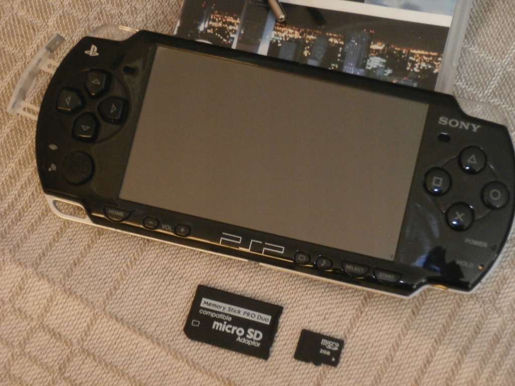 KONSOLA Sony PSP MODEL 2003