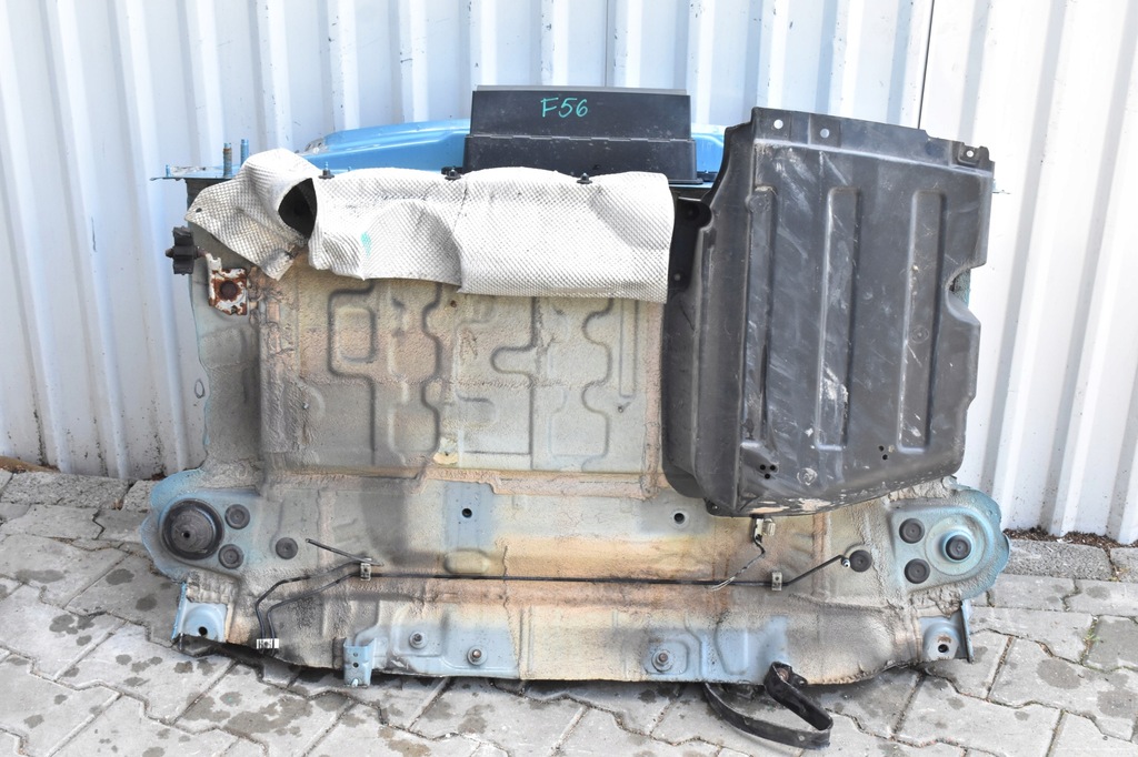 PAS TYLNY WANNA PODŁOGA 7387866 MINI COOPER F56