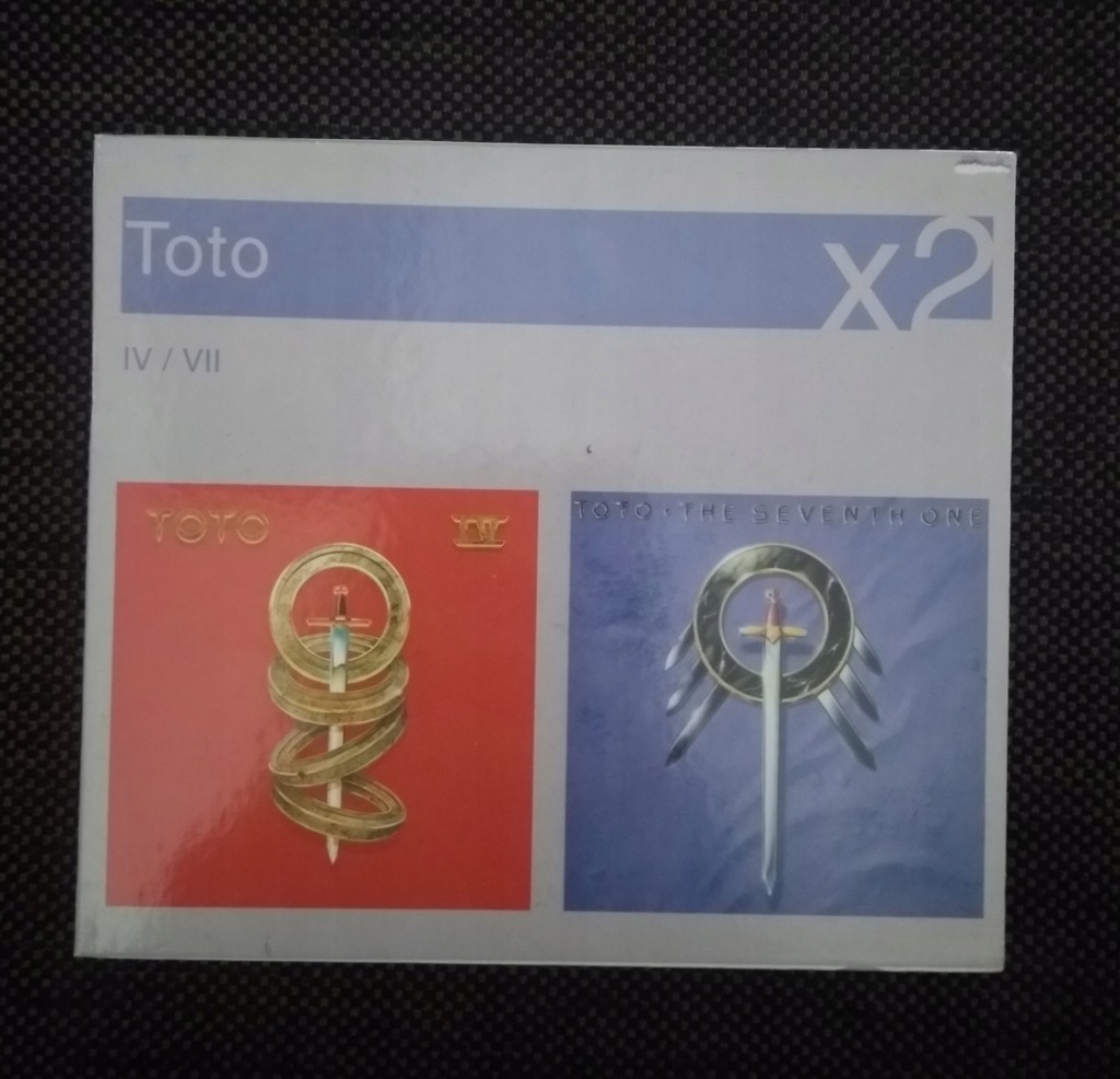 Toto 2x IV / The Seventh One