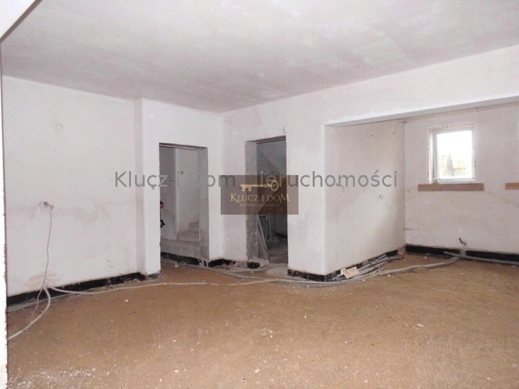Dom, Piaseczno, Piaseczno (gm.), 370 m²