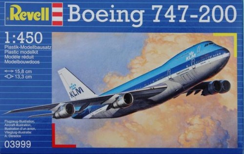 Revell 03999 1/200 Boeing 747-100 Jumbo Jet