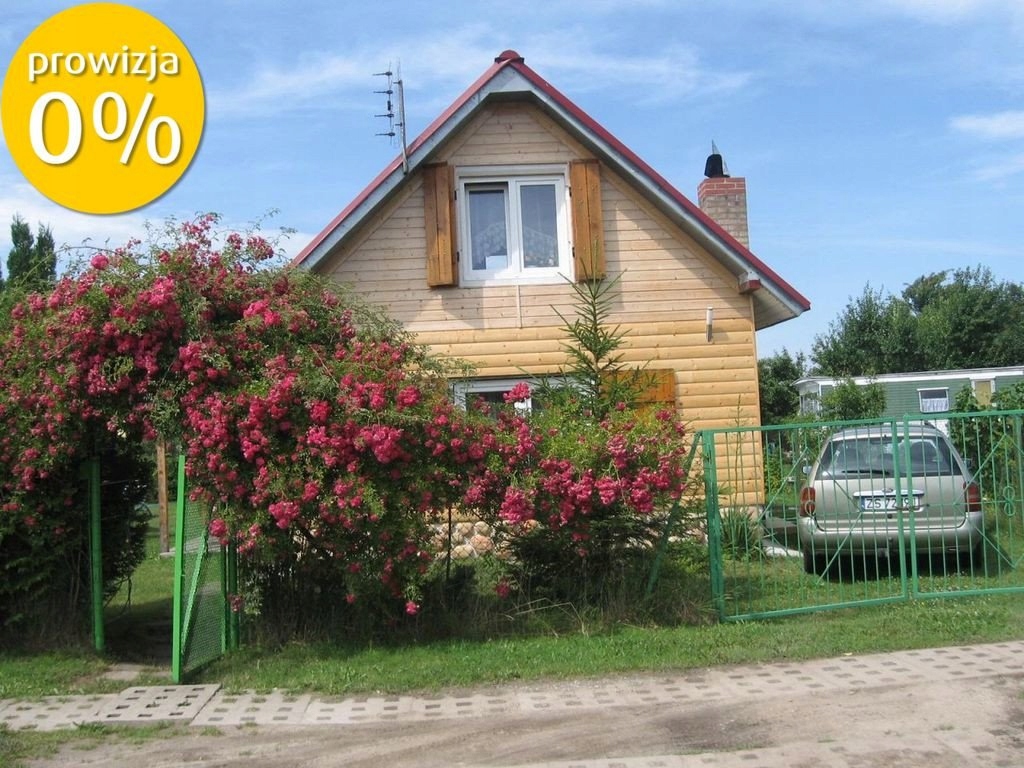 Dom, Dziwnówek, Dziwnów (gm.), 70 m²