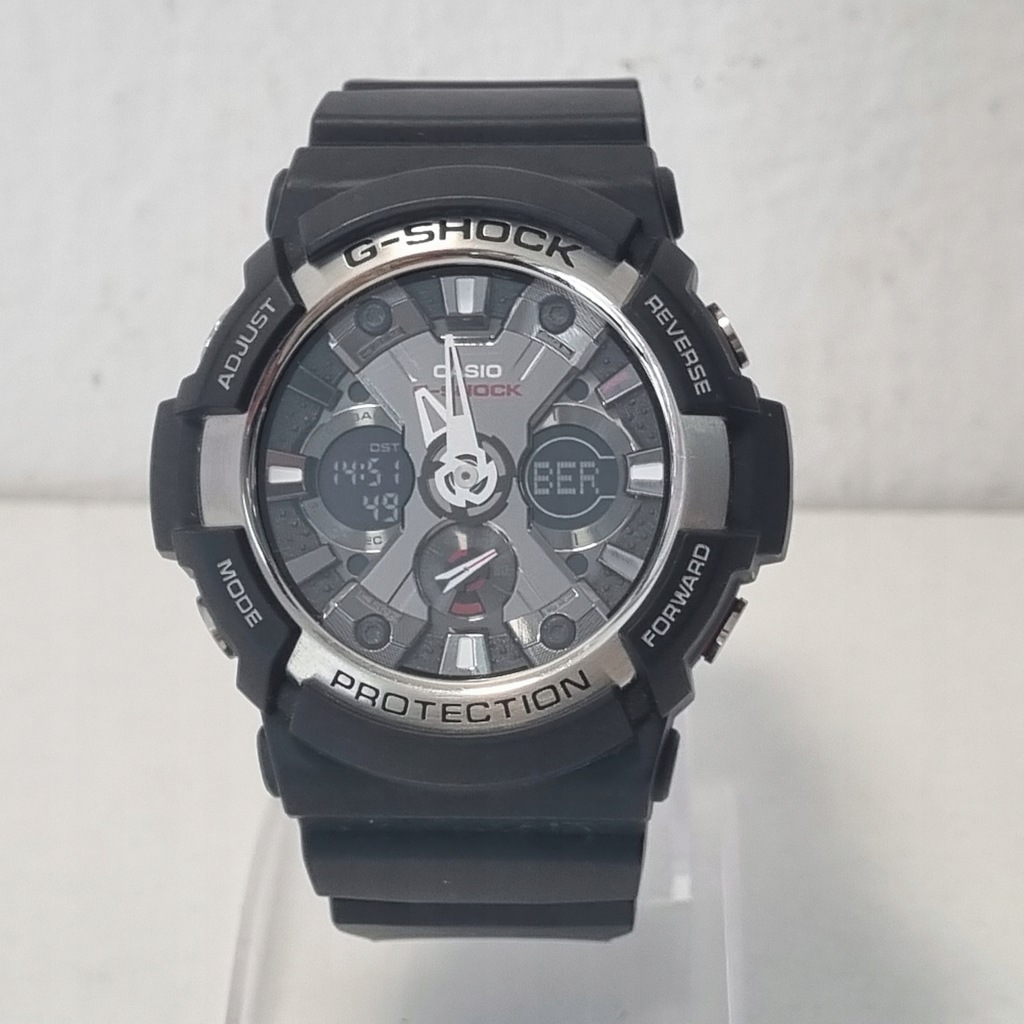 ZEGAREK CASIO GA-200-1AER