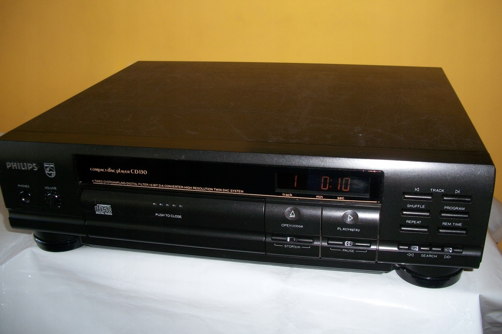 Philips CD 130