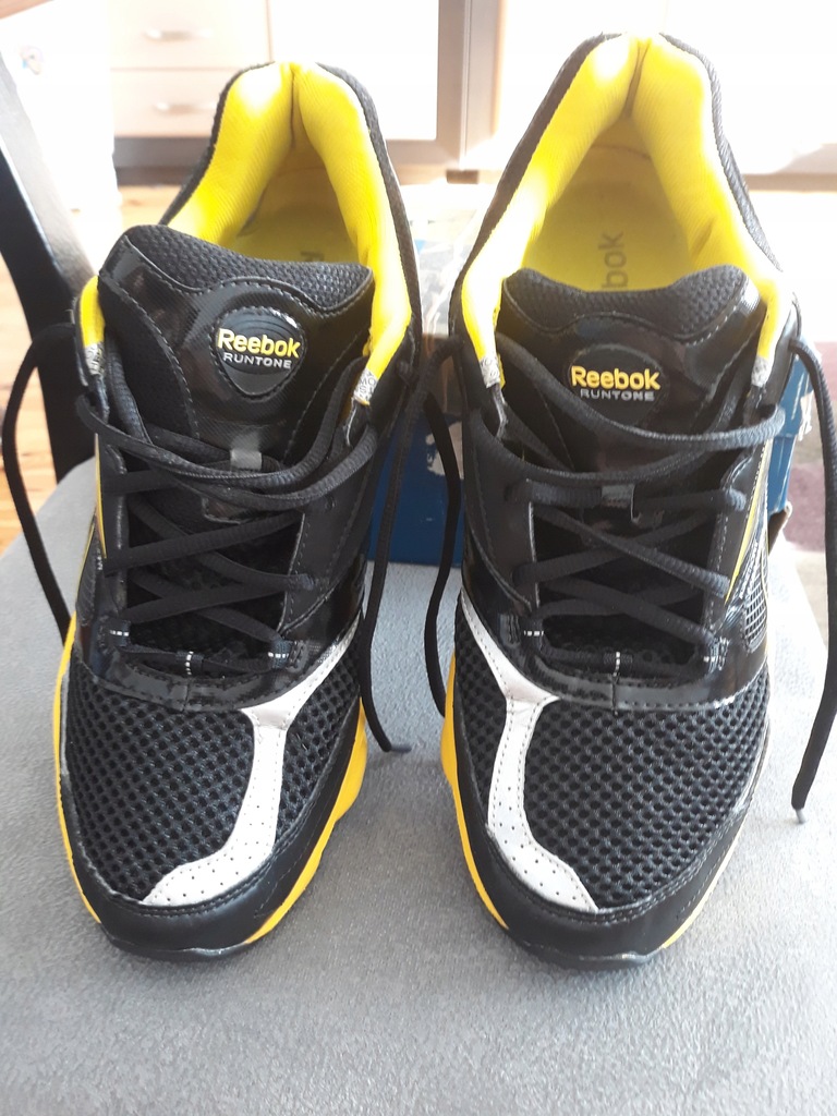 Reebok Runtone Motive r. 44