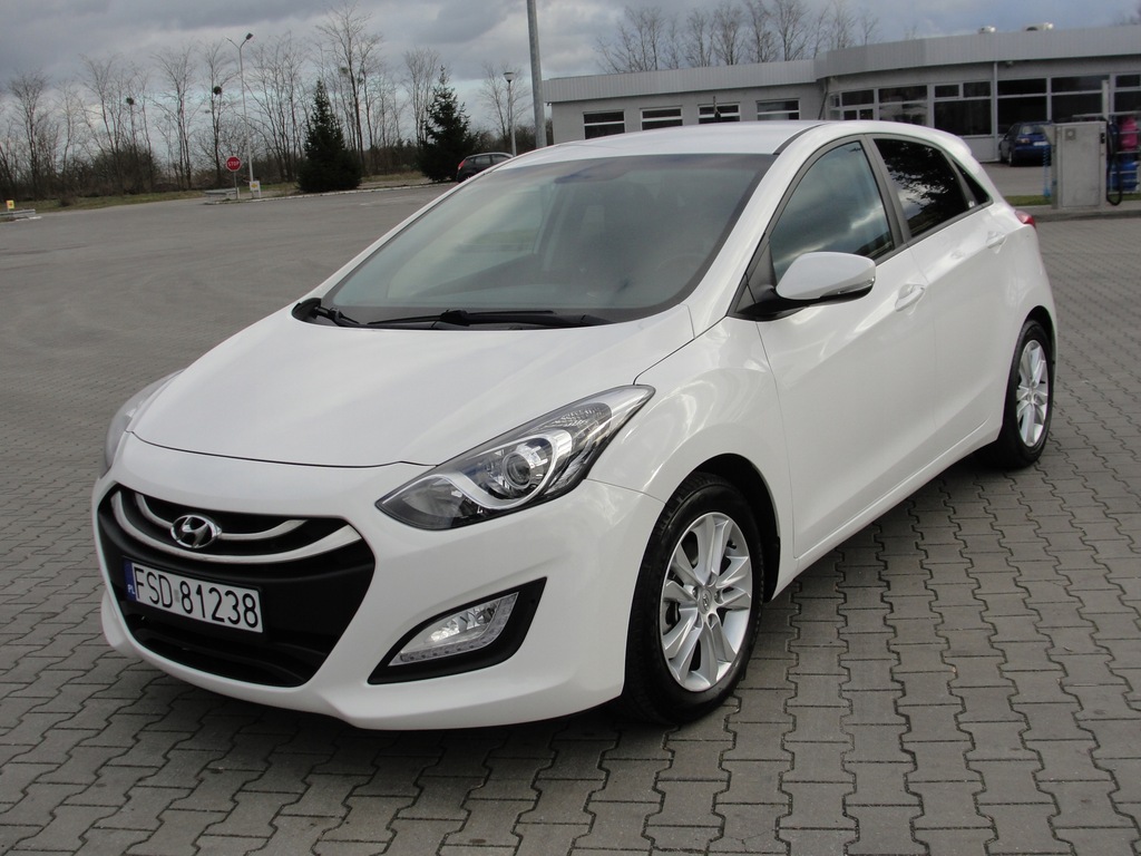 HYUNDAI I30 2014 MOVE BENZYNA 50 TYS.KM SERWIS ALU