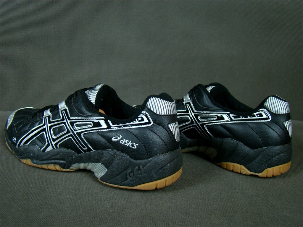 asics 9090