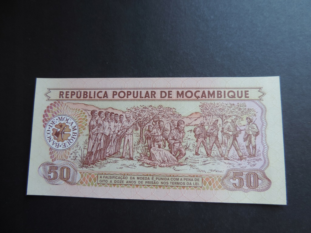 MOZAMBIK 50 METICAIS 1986