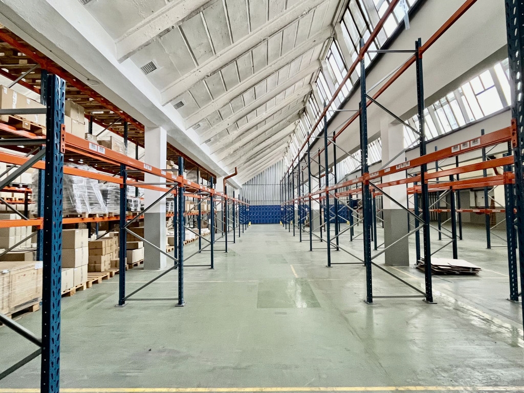 Magazyny i hale, Łódź, Górna, 3080 m²