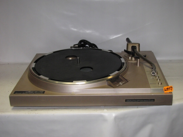 GRAMOFON MARANTZ 6170 - NR W252