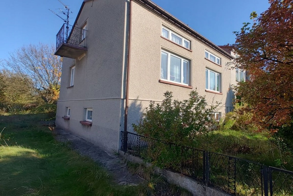 Dom, Srocko, Mstów (gm.), 90 m²