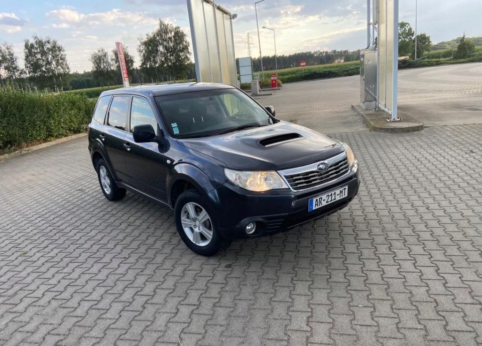 Subaru Forester 2.0D - 11220894255 - Oficjalne Archiwum Allegro