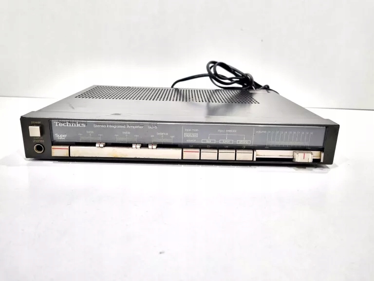 WZMACNIACZ TECHNICS SU-5