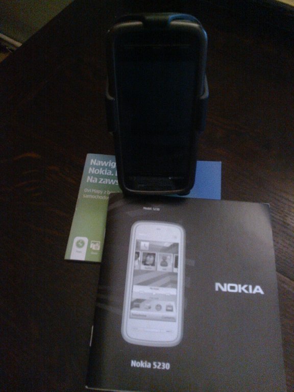 NOKIA 5230 ze stojaczkiem