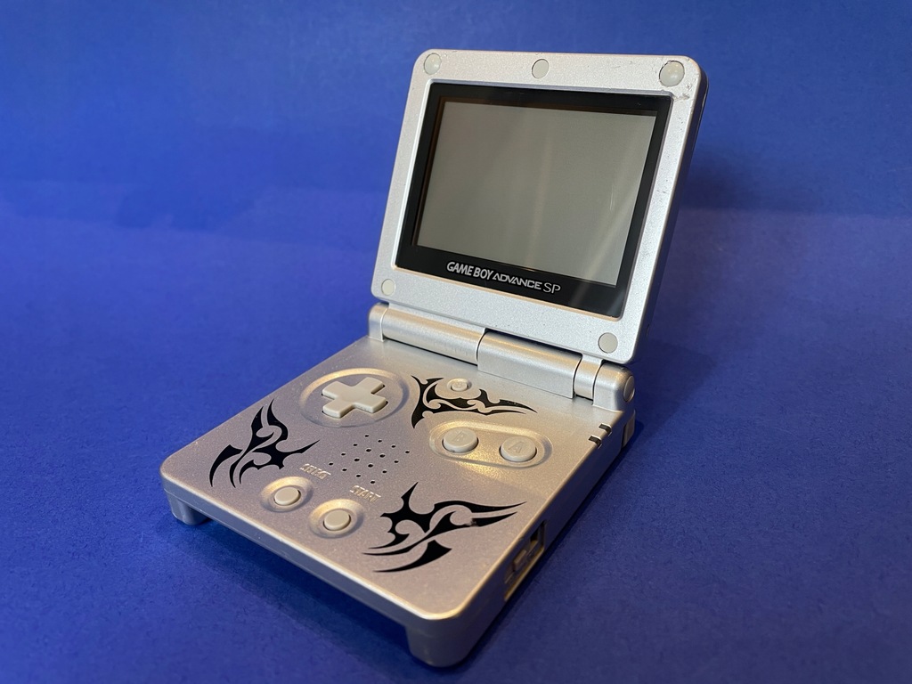 GAMEBOY ADVANCE SP AGS-001