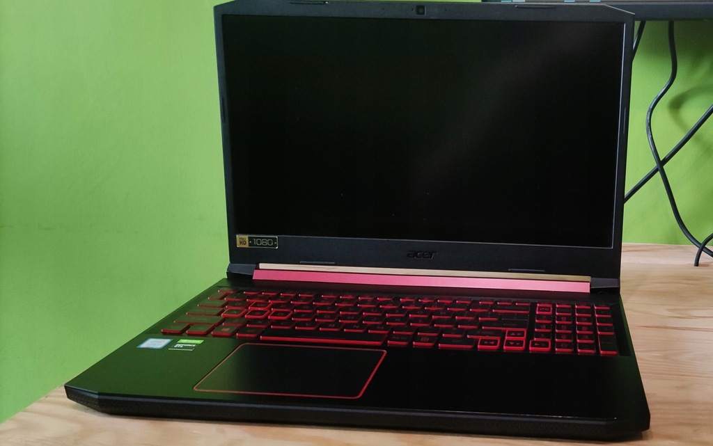 Laptop Acer Nitro 5 i7-9750H/16GB/512GB/GTX1660 TI