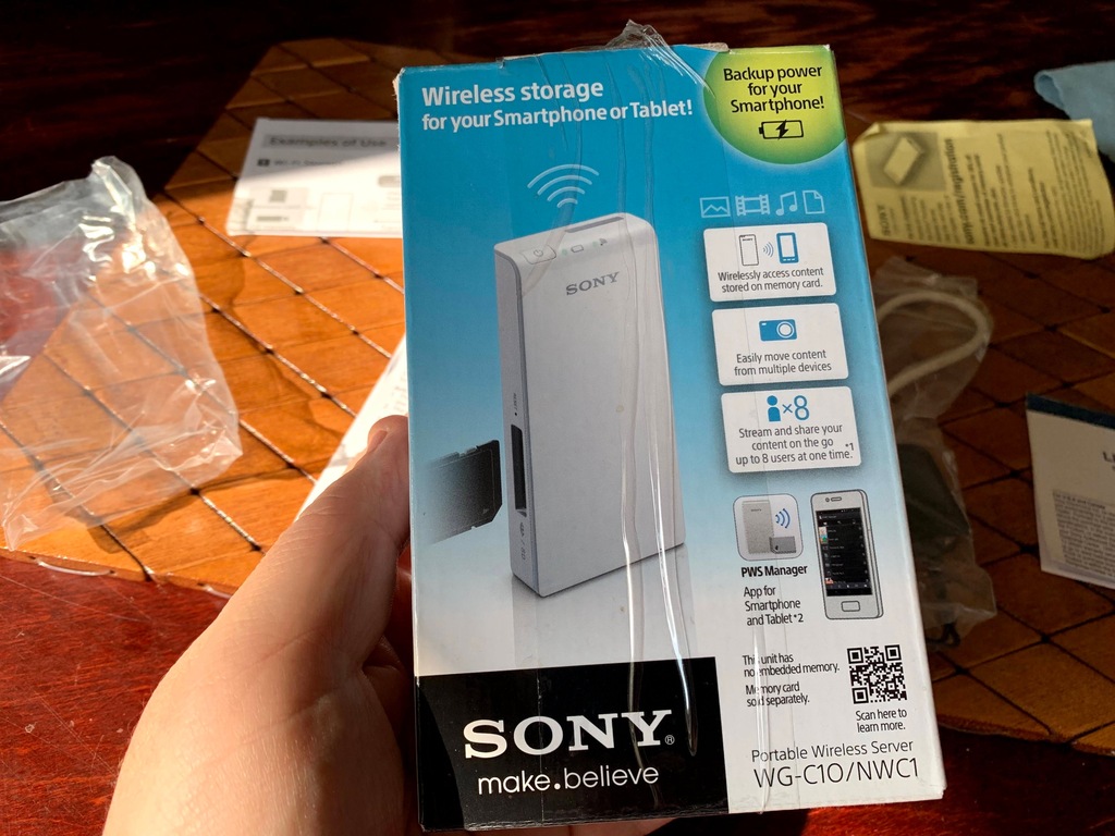 Sony WGC10/N Portable Wireless WiFi Server Backup