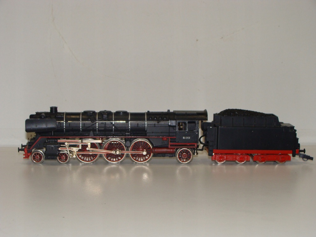 LOKOMOTYWA PAROWÓZ BR 01 001 - TRIX - H0 - 13126347248 - oficjalne ...