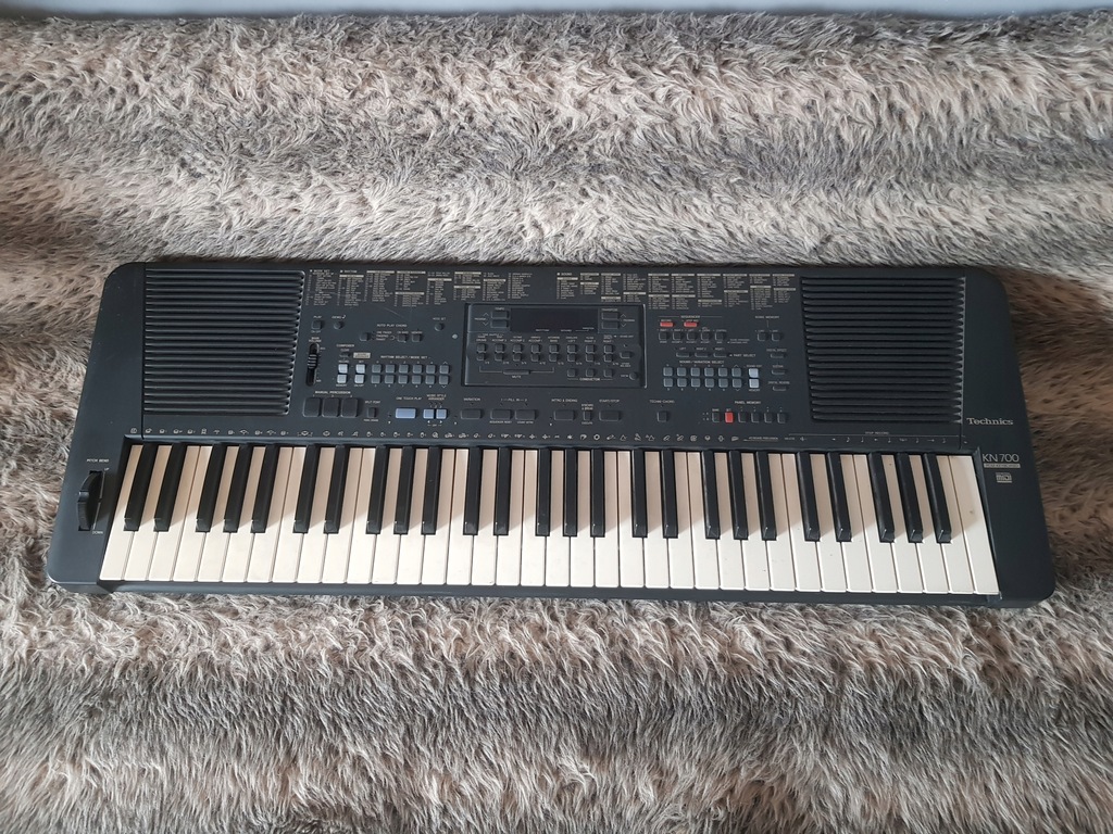 Organy keyboard TECHNICS KN 700 STAN BDB