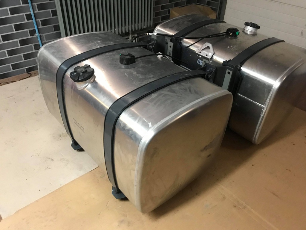 бак на daf 105. топливный бак даф 106 430л. бак даф. топливные баки даф 105 объем. бак даф.