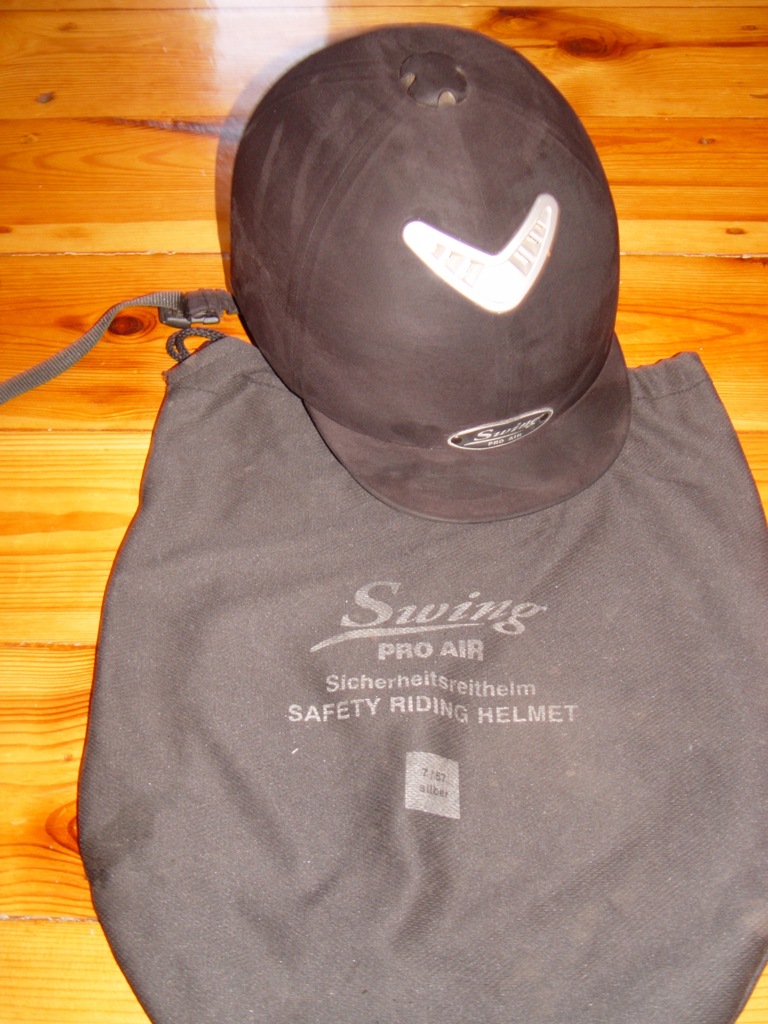 SWING PRO AIR 5067 7 1/8= 58 CZARNY