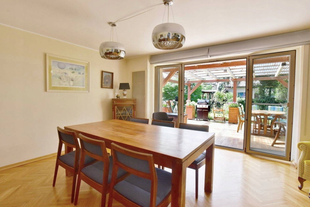 Dom, Piastów, Pruszkowski (pow.), 287 m²