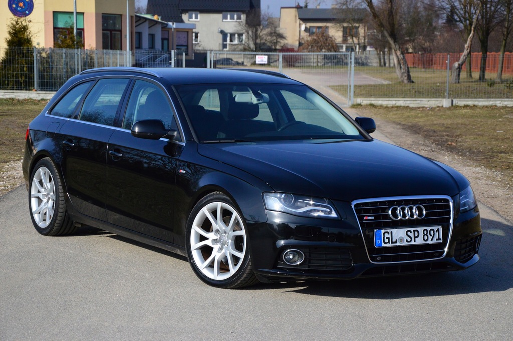 AUDI A4 B8 2.0TDI 170KM MANUAL BIXENON LED PERFEKT