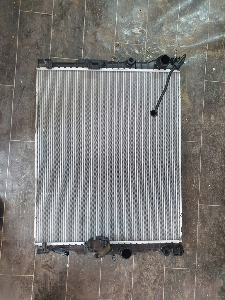 CHŁODNICA WODY BMW 5 G30 G31 6 G32 7 G11 G12