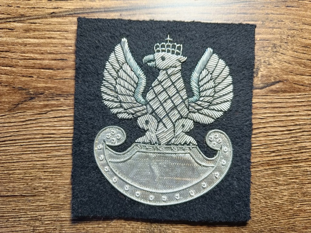 Duża naszywka / emblemat Orzeł 9,5x10,5 cm.