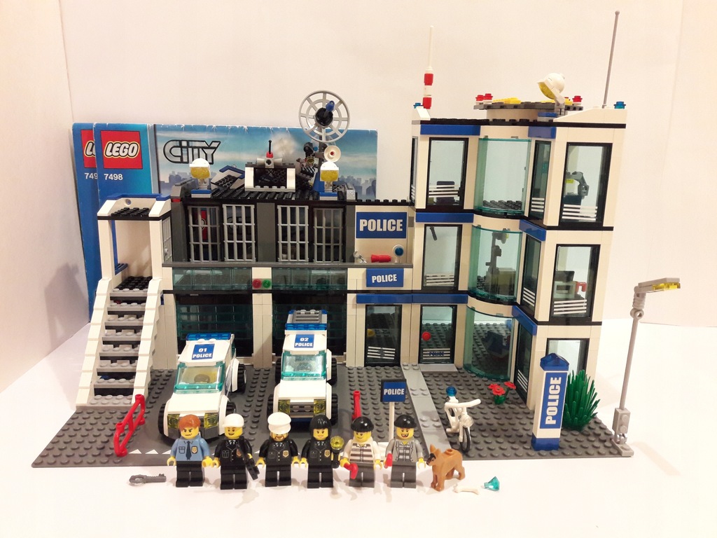 LEGO City 7498 Posterunek policji 9964257878 oficjalne