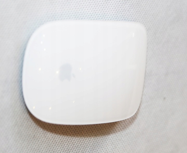 Купить Apple Magic Mouse 2 A1657 Лазерная мышь: отзывы, фото, характеристики в интерне-магазине Aredi.ru