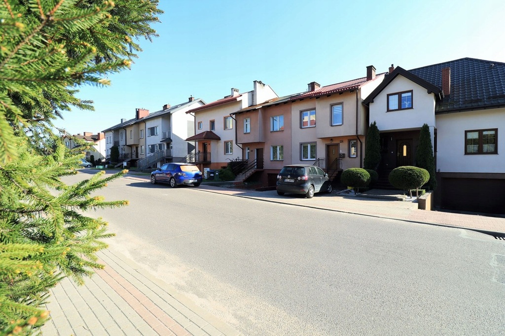 Dom, Lubawa, Iławski (pow.), 219 m²