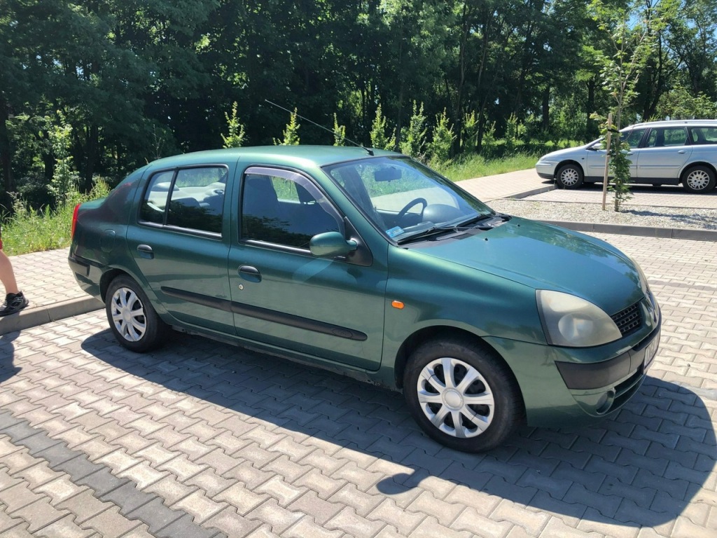 Renault Thalia Salon Polska | 2004r | 1.4 benzyna